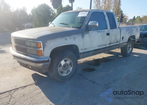 1991 Chevrolet Gmt-400 K1500 z USA, uszkodzony, nr VIN 2GCEK19K2M1107524